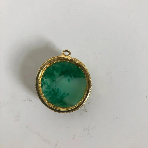 Vintage Floral Framed Pendant - Picture 4 of 8